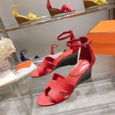 Hermes Sandals